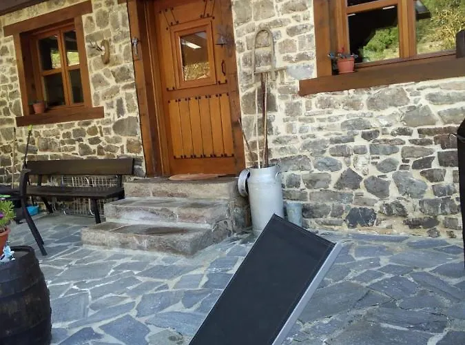 Casa Llayo Holiday home Aliezo