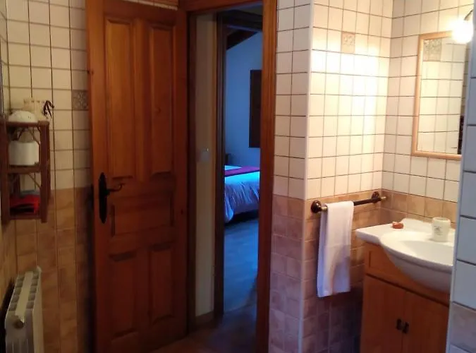 Casa Llayo Holiday home Aliezo